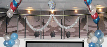 сосульки и снежинки из фольги и воздушных шаров