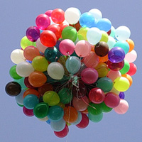 Сто воздушных шаров с гелием в подарок девушке или парню 14 февраля